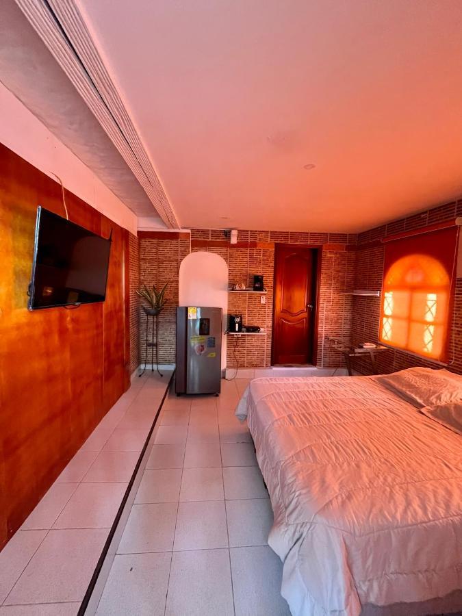 Habitación con entrada independiente cerca al centro histórico Cartagena Exterior foto